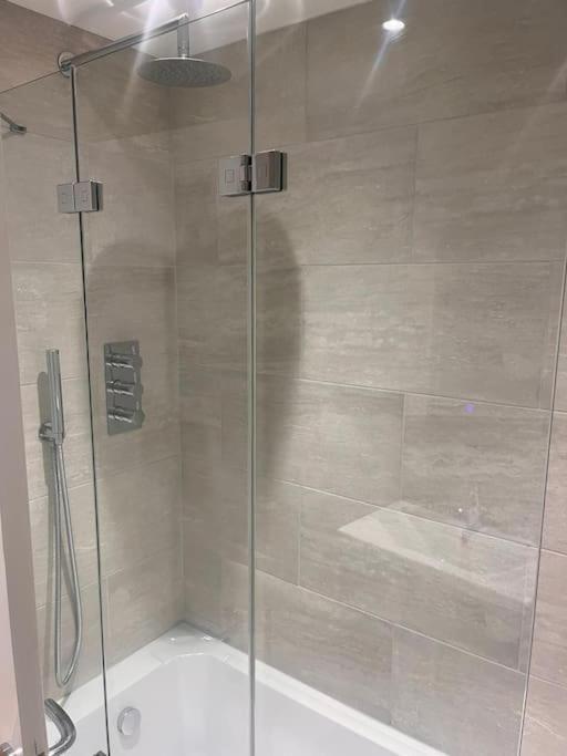 No 31 Floatheaven Apartman Thamesmead  Kültér fotó