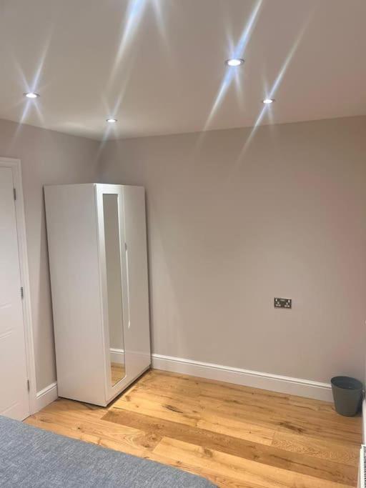 No 31 Floatheaven Apartman Thamesmead  Kültér fotó